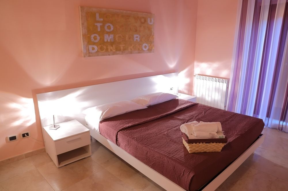 Four Rooms Агридженто Экстерьер фото
